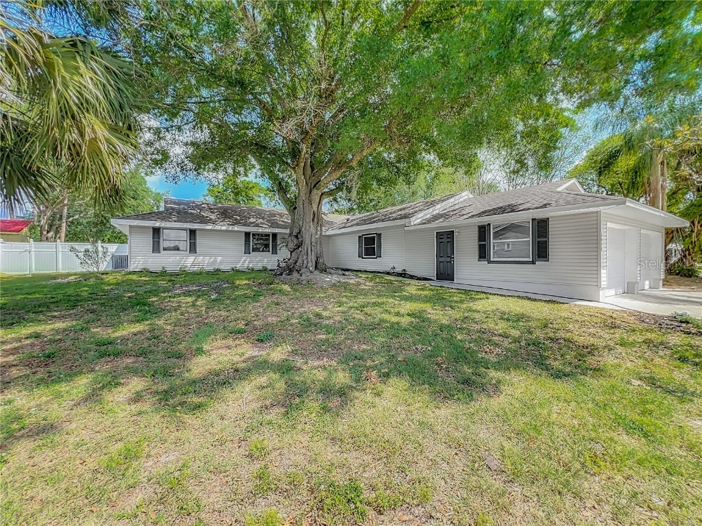 2050 Broken Arrow Trail N Lakeland FL 33813 B4901891 image1