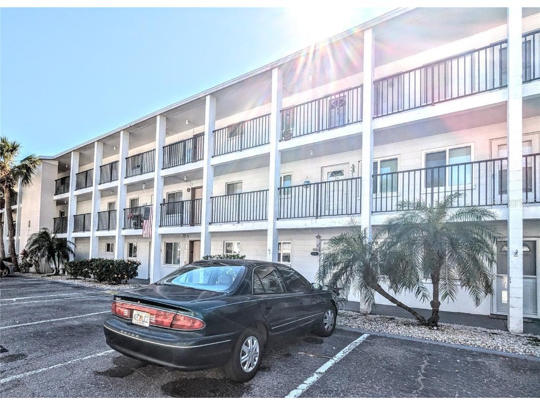 2050 Canal Drive #K3 Bradenton FL 34207 A4630617 image1