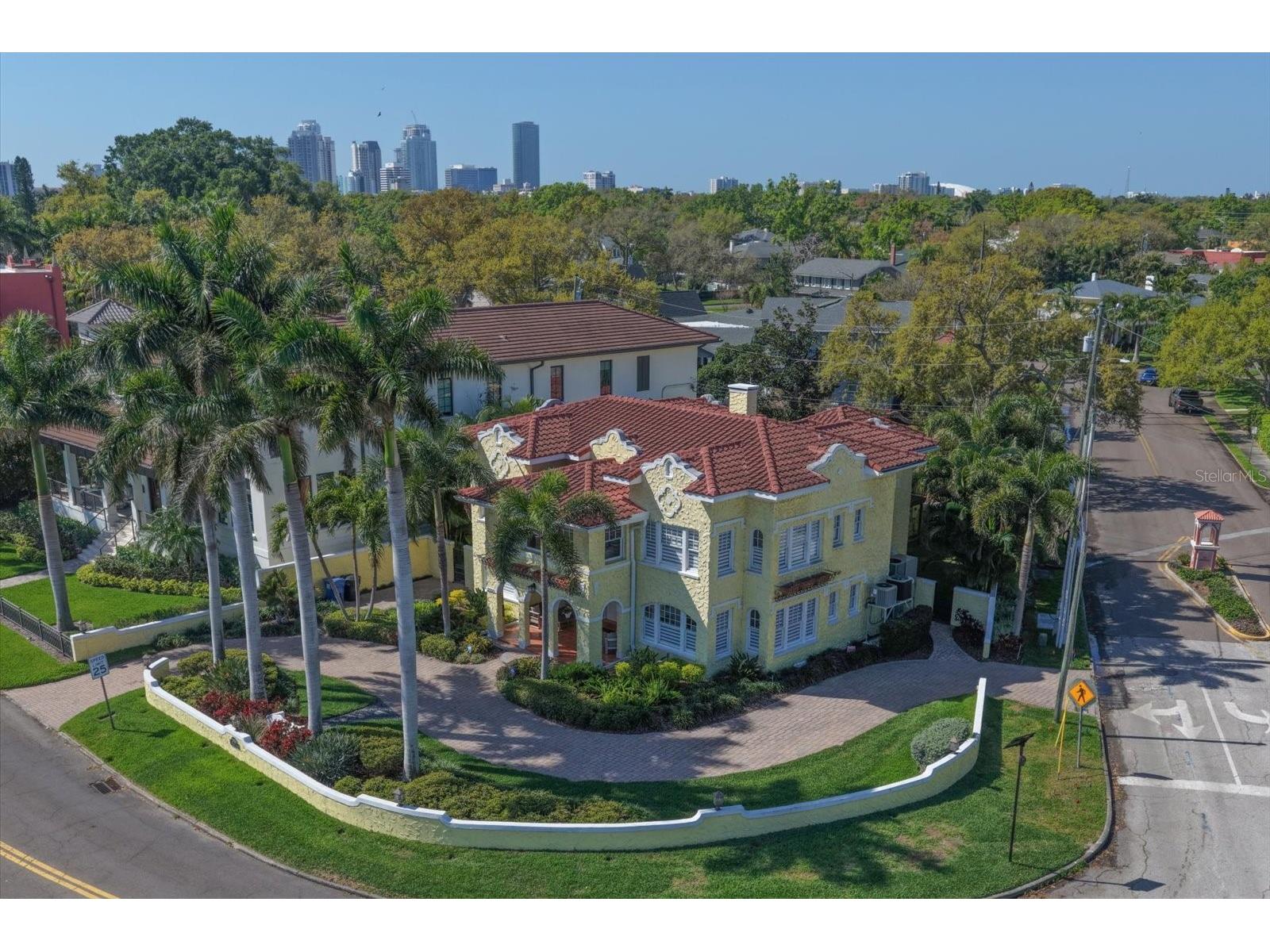 2050 Coffee Pot Boulevard NE Saint Petersburg FL 33704 - COFFEE POT BAYOU/TAMPA BAY TB8485425 image3