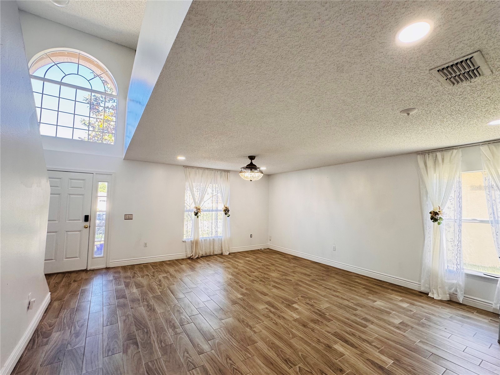 2050 Corner Glen Drive Orlando FL 32820 O6399622 image2