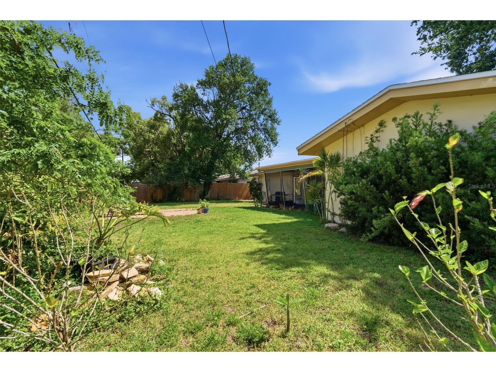 2050 Dunston Cove Road Clearwater FL 33755 TB8511345 image40