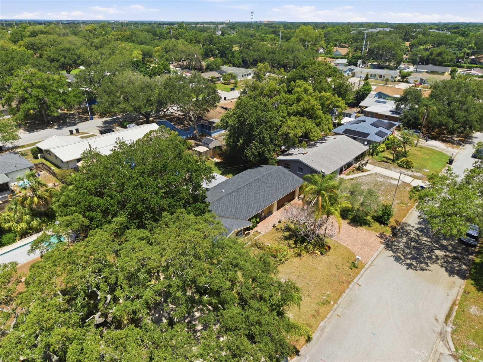 2050 Dunston Cove Road Clearwater FL 33755 TB8511345 image46