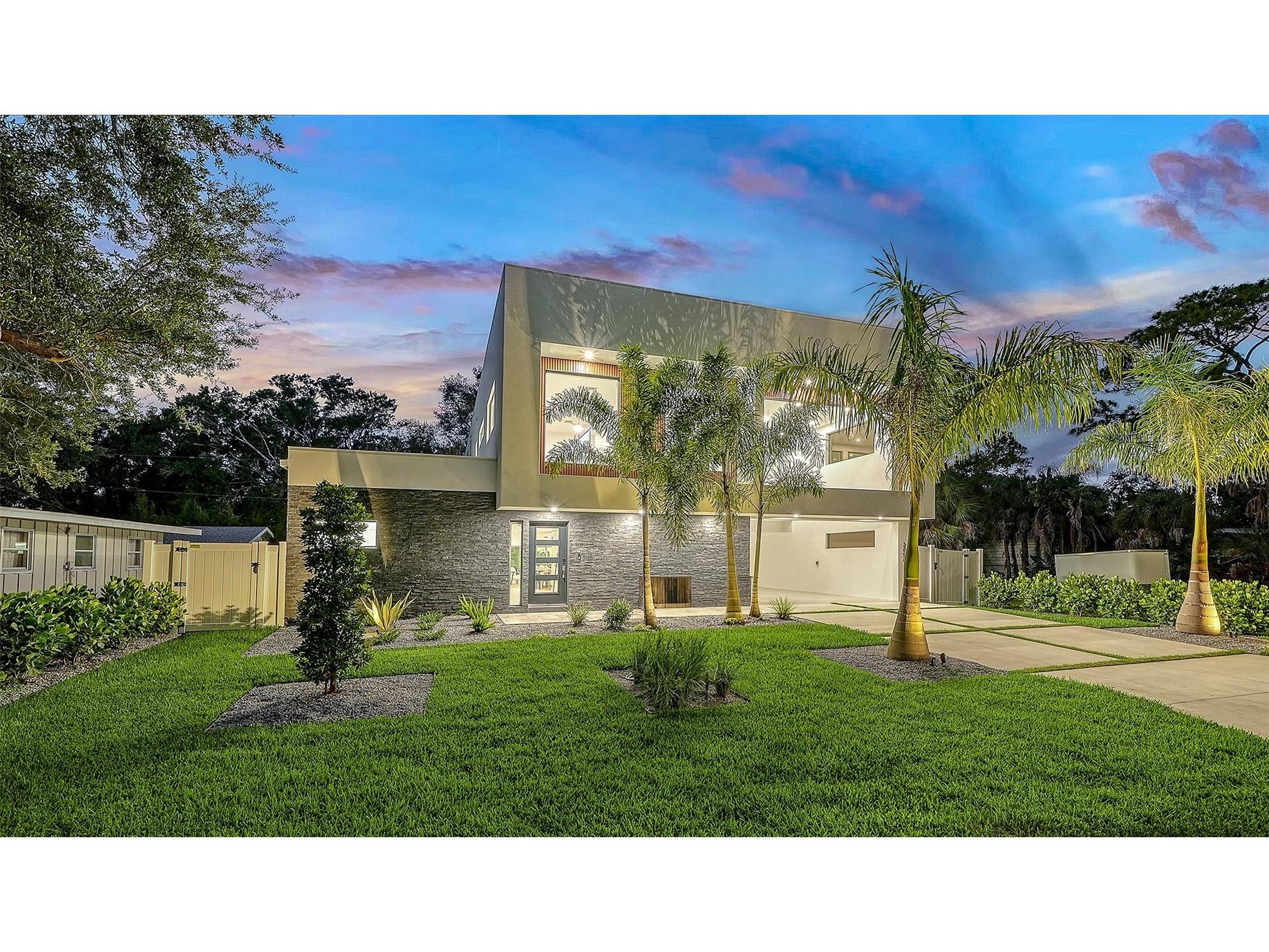 2050 Euclid Terrace Sarasota FL 34239 A4687473 image1
