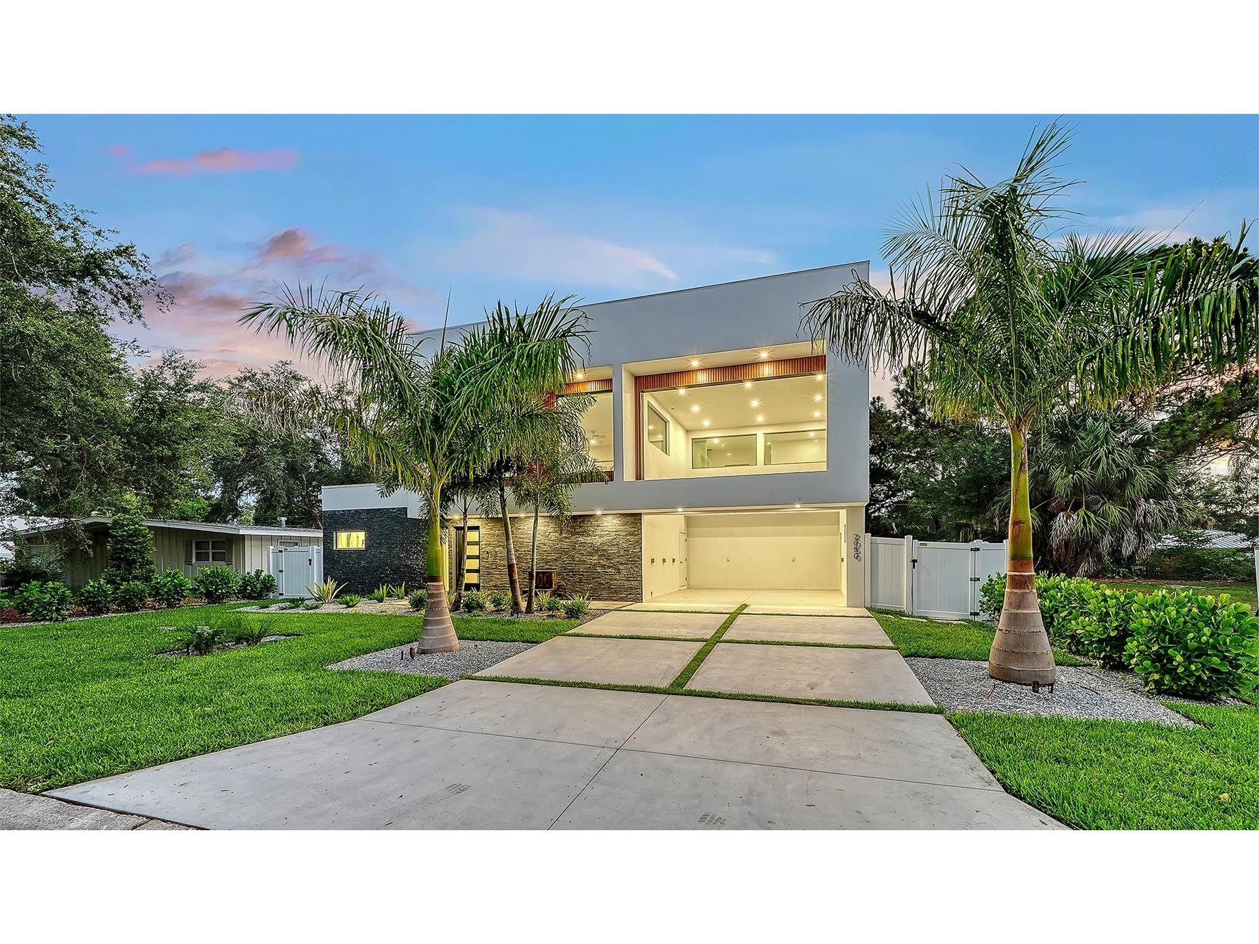 2050 Euclid Terrace Sarasota FL 34239 A4687473 image10