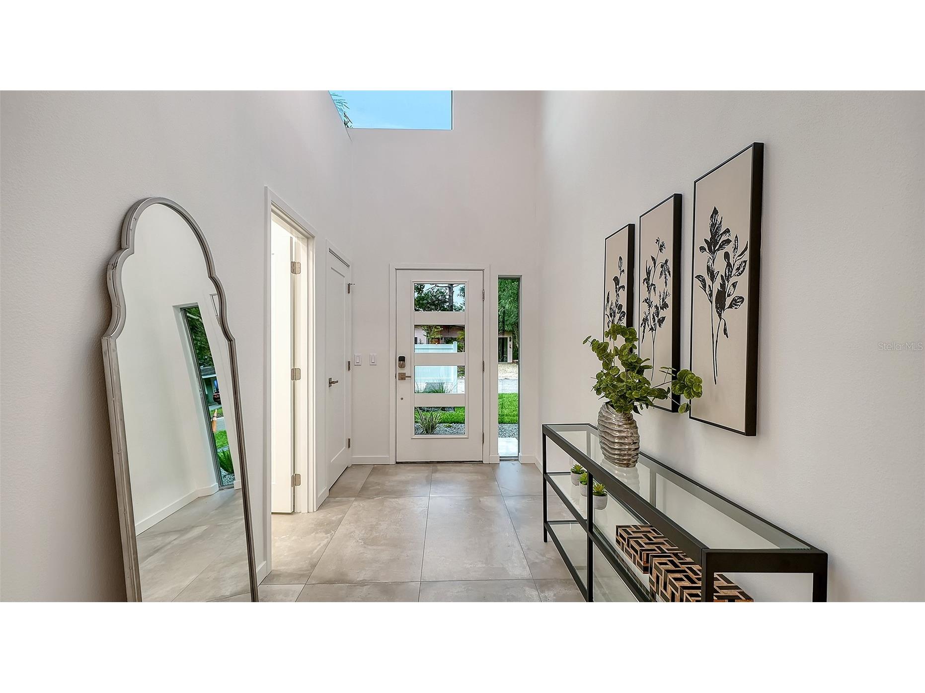 2050 Euclid Terrace Sarasota FL 34239 A4687473 image13