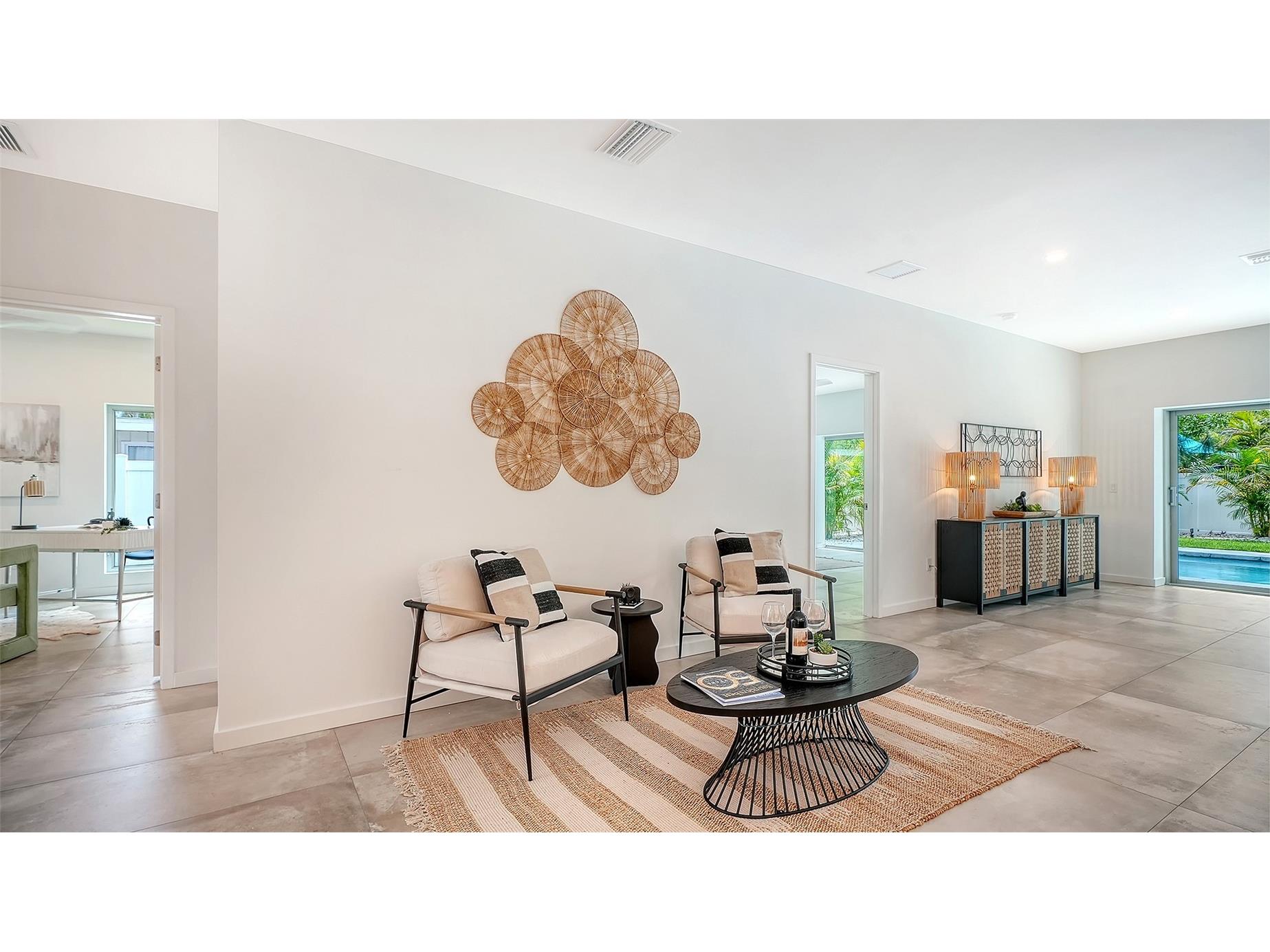 2050 Euclid Terrace Sarasota FL 34239 A4687473 image17