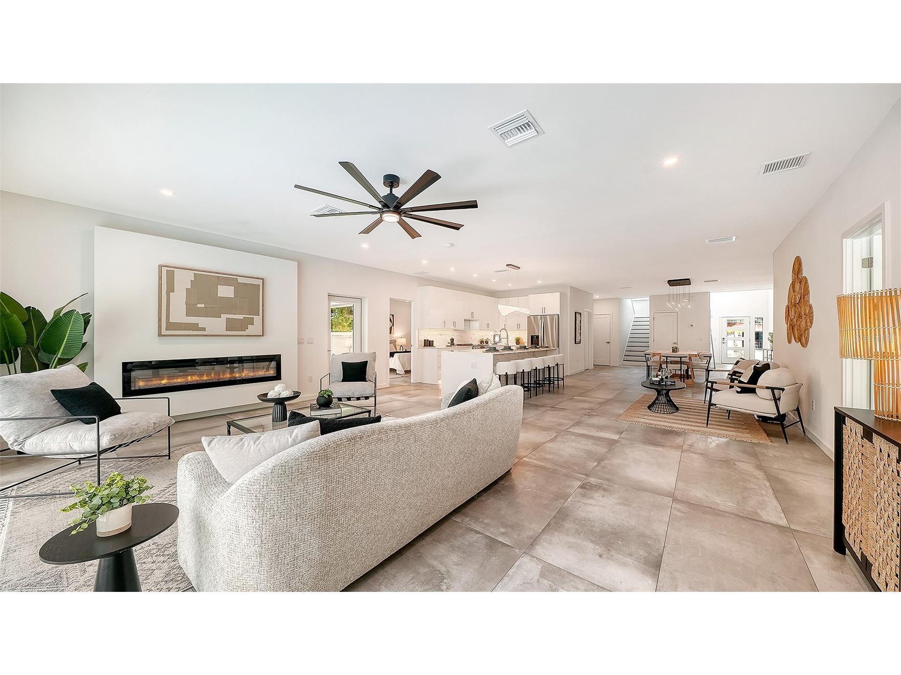 2050 Euclid Terrace Sarasota FL 34239 A4687473 image24