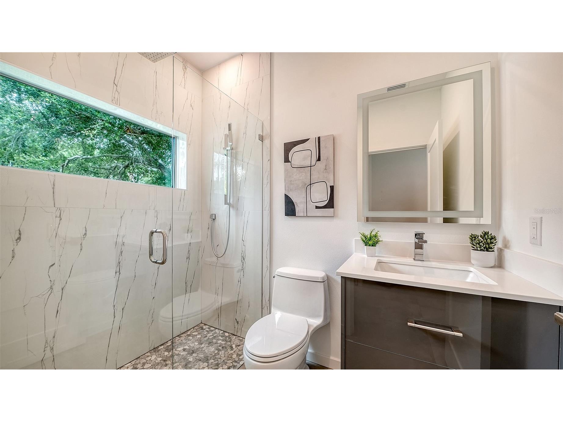 2050 Euclid Terrace Sarasota FL 34239 A4687473 image50