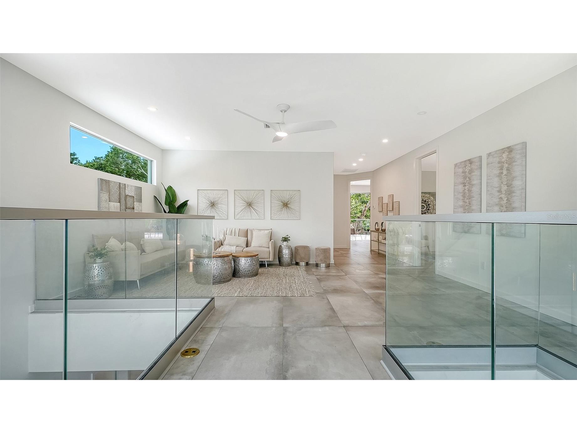 2050 Euclid Terrace Sarasota FL 34239 A4687473 image53