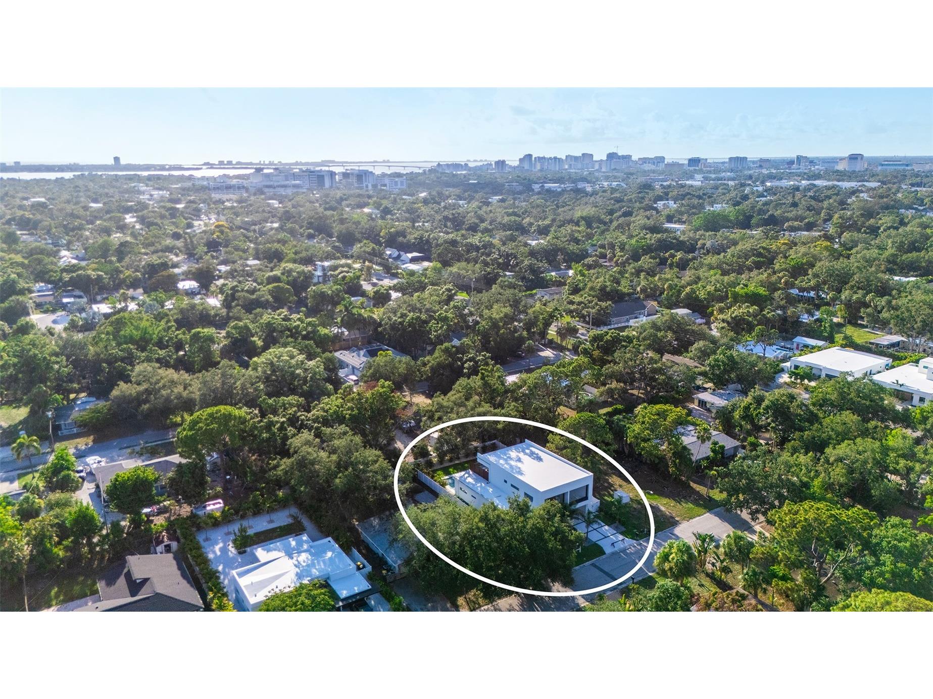 2050 Euclid Terrace Sarasota FL 34239 A4687473 image6