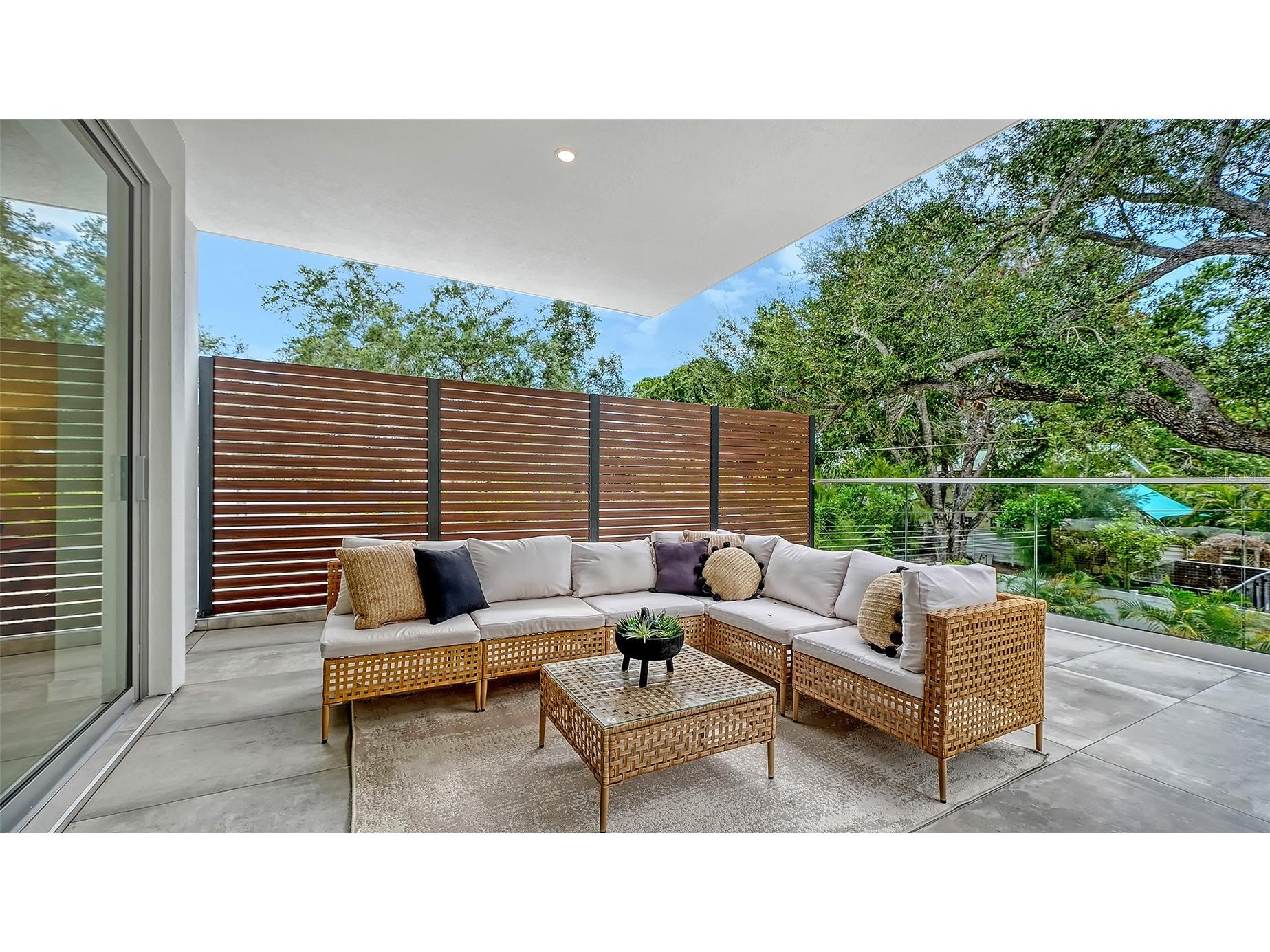2050 Euclid Terrace Sarasota FL 34239 A4687473 image68