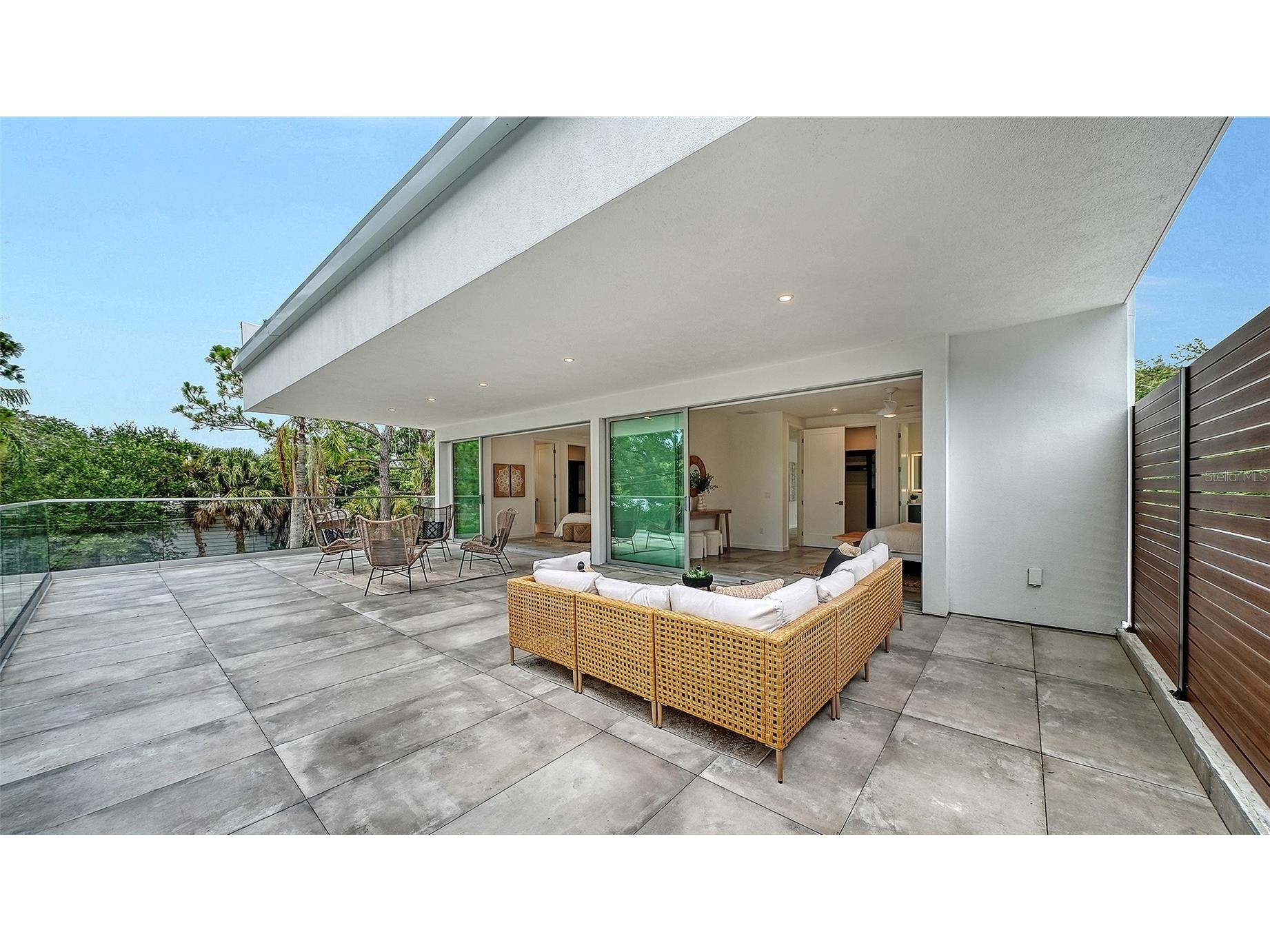 2050 Euclid Terrace Sarasota FL 34239 A4687473 image71