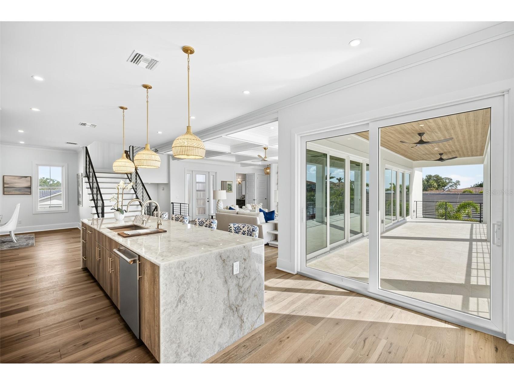 2050 Hawaii Avenue NE Saint Petersburg FL 33703 TB8459217 image17