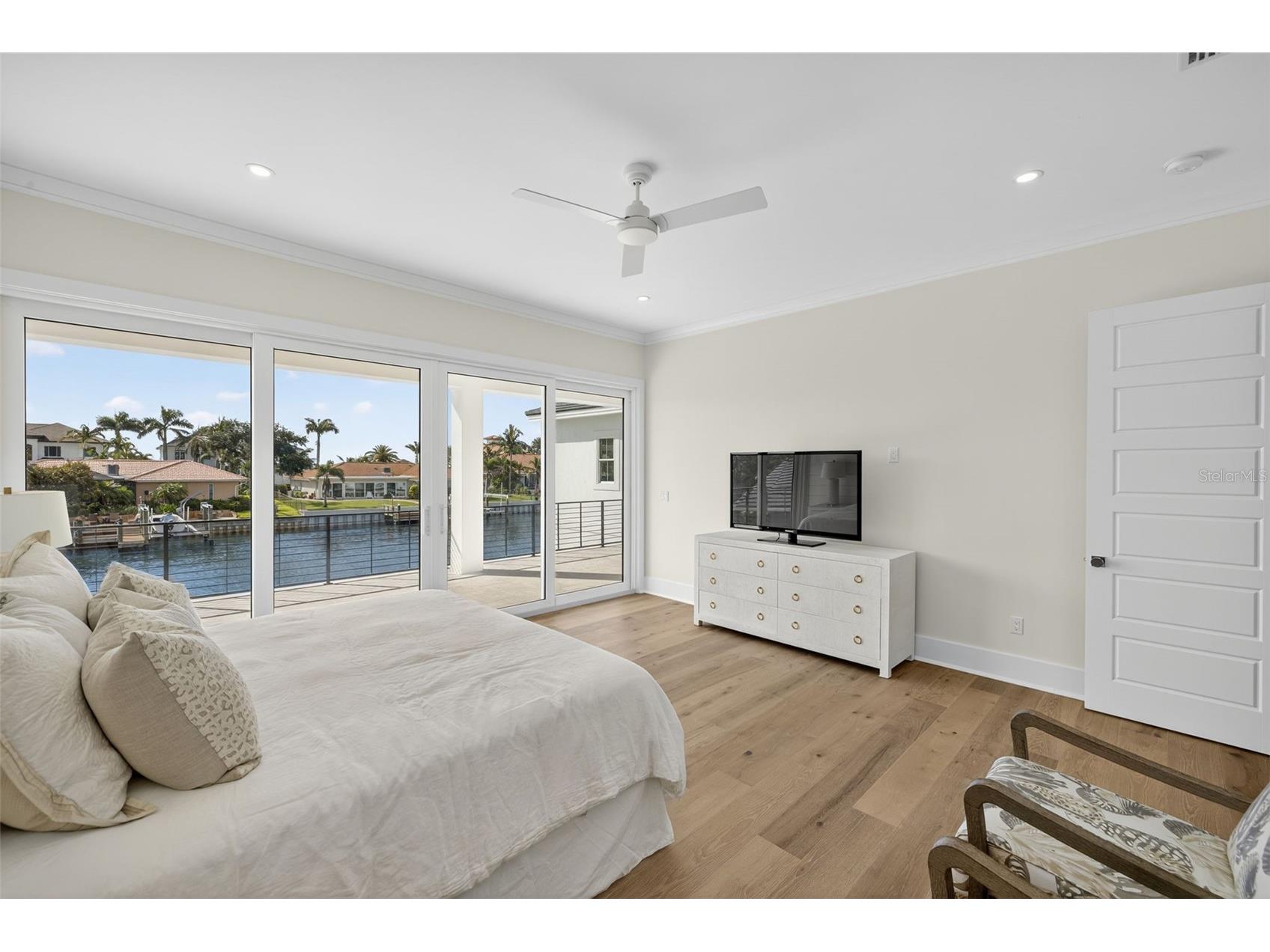 2050 Hawaii Avenue NE Saint Petersburg FL 33703 TB8459217 image23