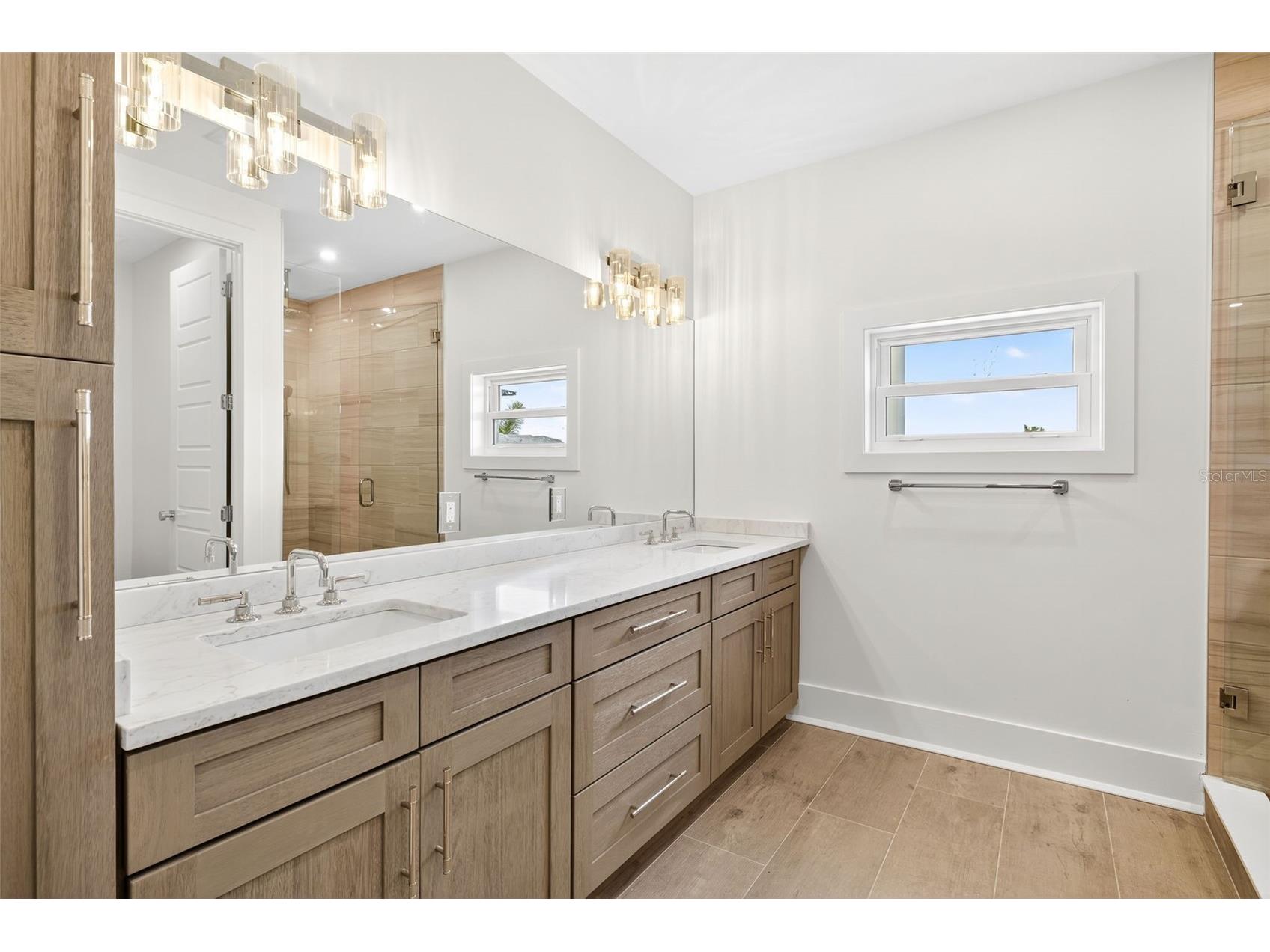 2050 Hawaii Avenue NE Saint Petersburg FL 33703 TB8459217 image32