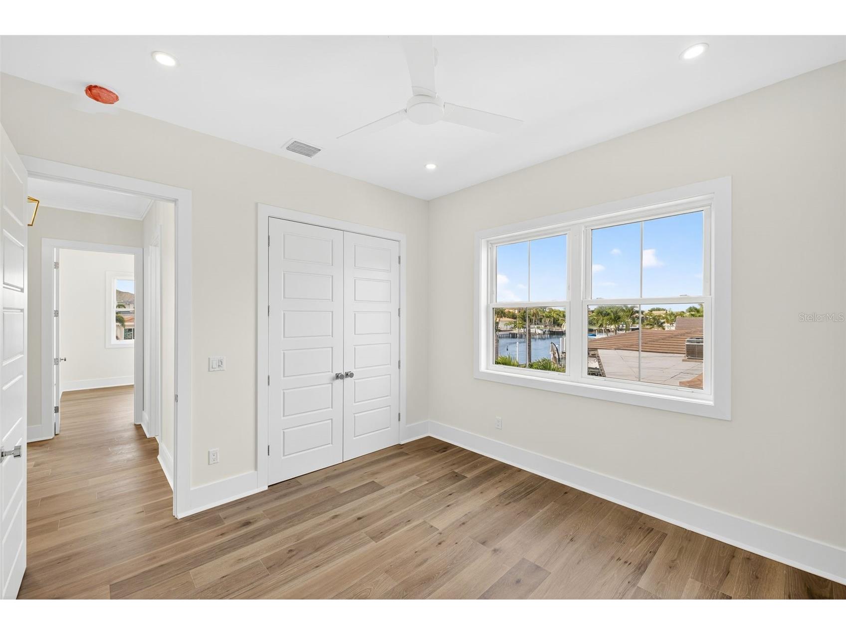 2050 Hawaii Avenue NE Saint Petersburg FL 33703 TB8459217 image39