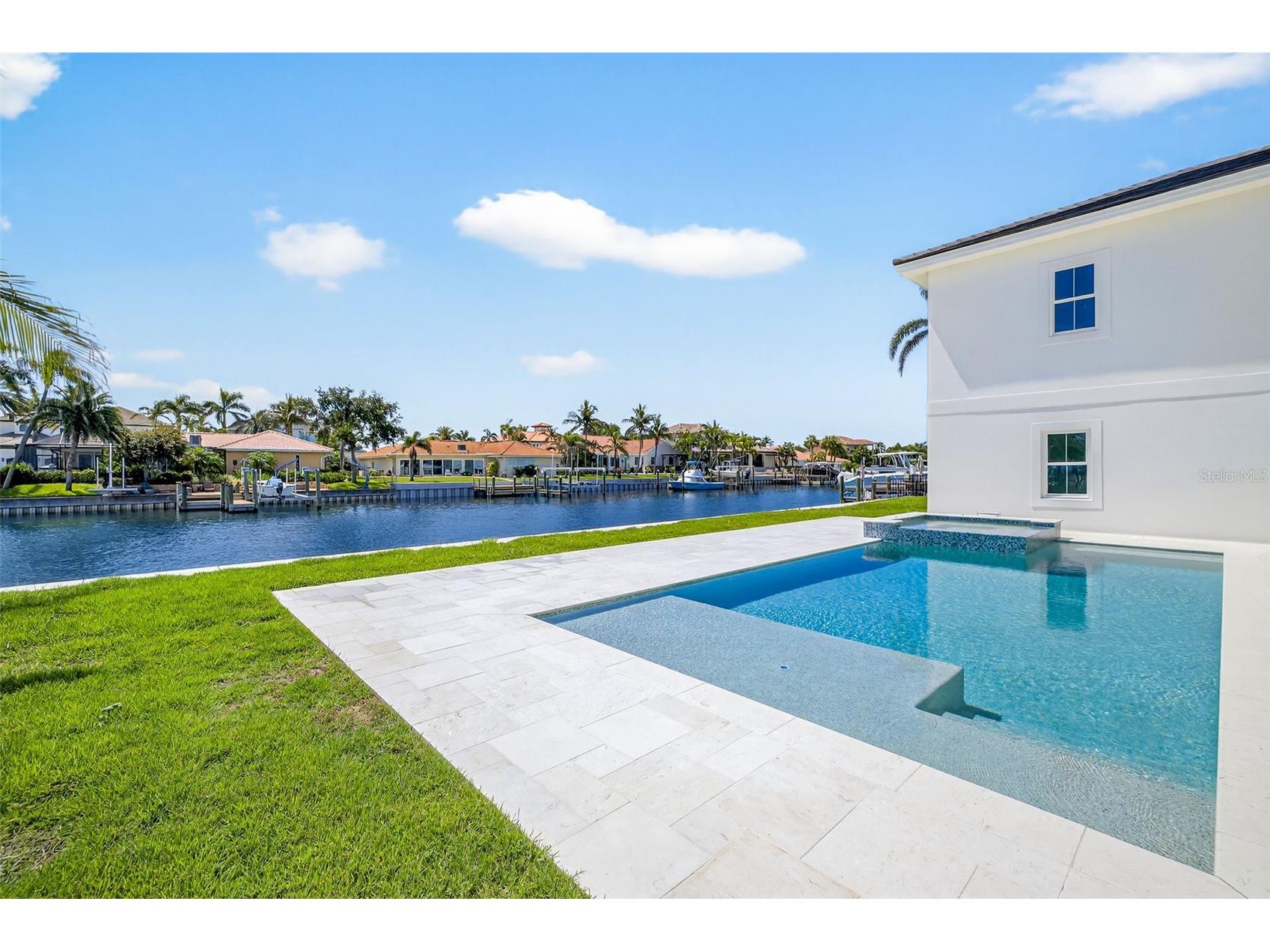 2050 Hawaii Avenue NE Saint Petersburg FL 33703 TB8459217 image46