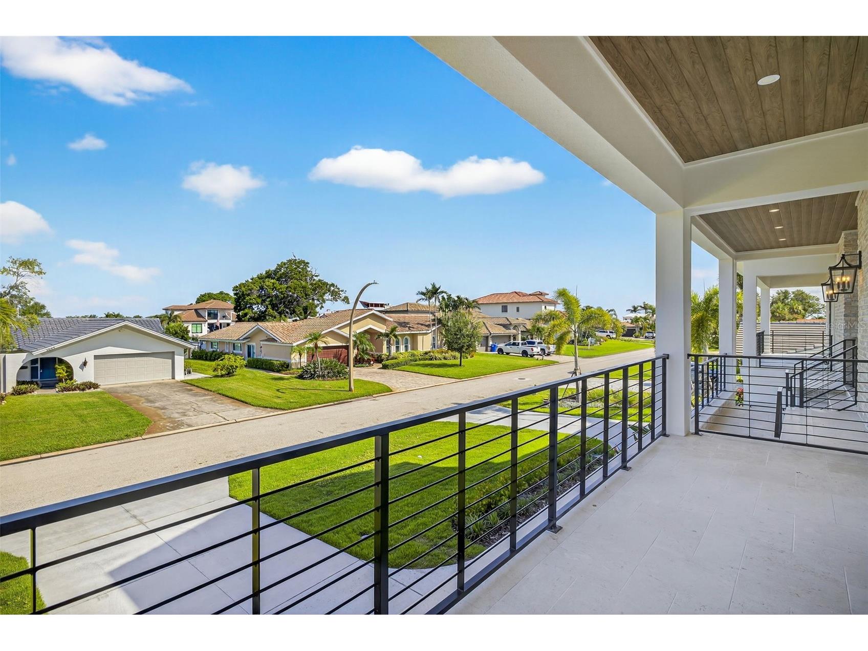 2050 Hawaii Avenue NE Saint Petersburg FL 33703 TB8459217 image52