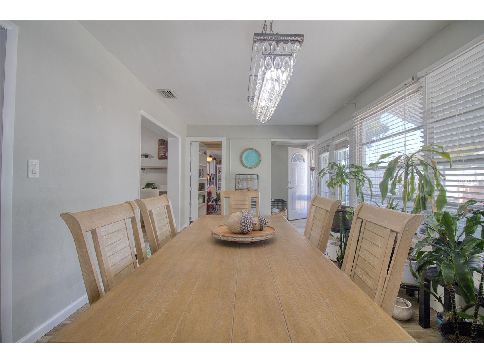 2050 Magnolia Drive Clearwater FL 33764 TB8468827 image20