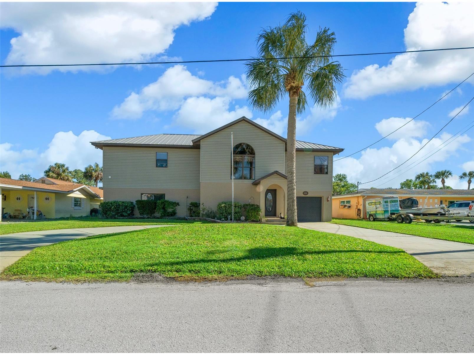 2050 NW 18th Street Crystal River FL 34428 OM721353 image1