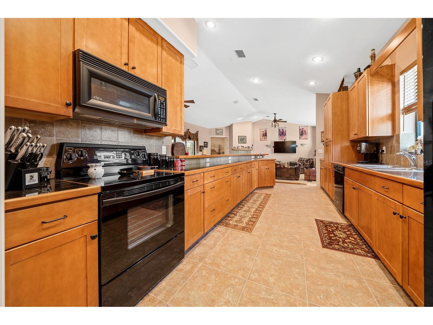 2050 NW 18th Street Crystal River FL 34428 OM721353 image41