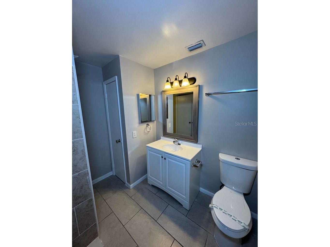 2050 Oleander Boulevard #10-206 Fort Pierce FL 34950 O6391985 image15