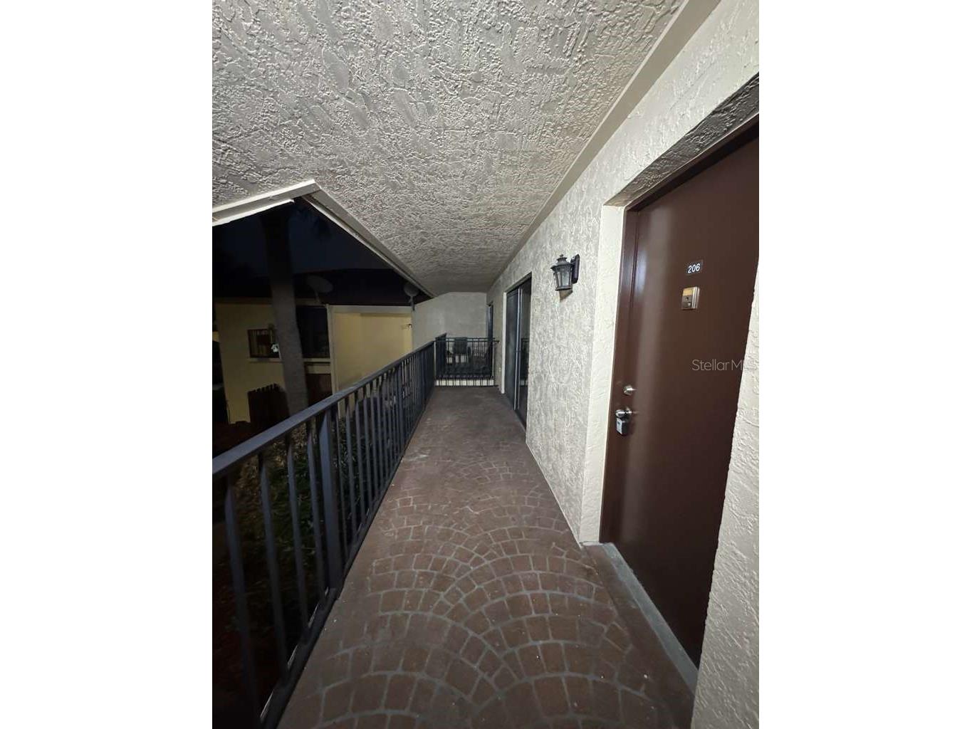 2050 Oleander Boulevard #10-206 Fort Pierce FL 34950 O6391985 image2