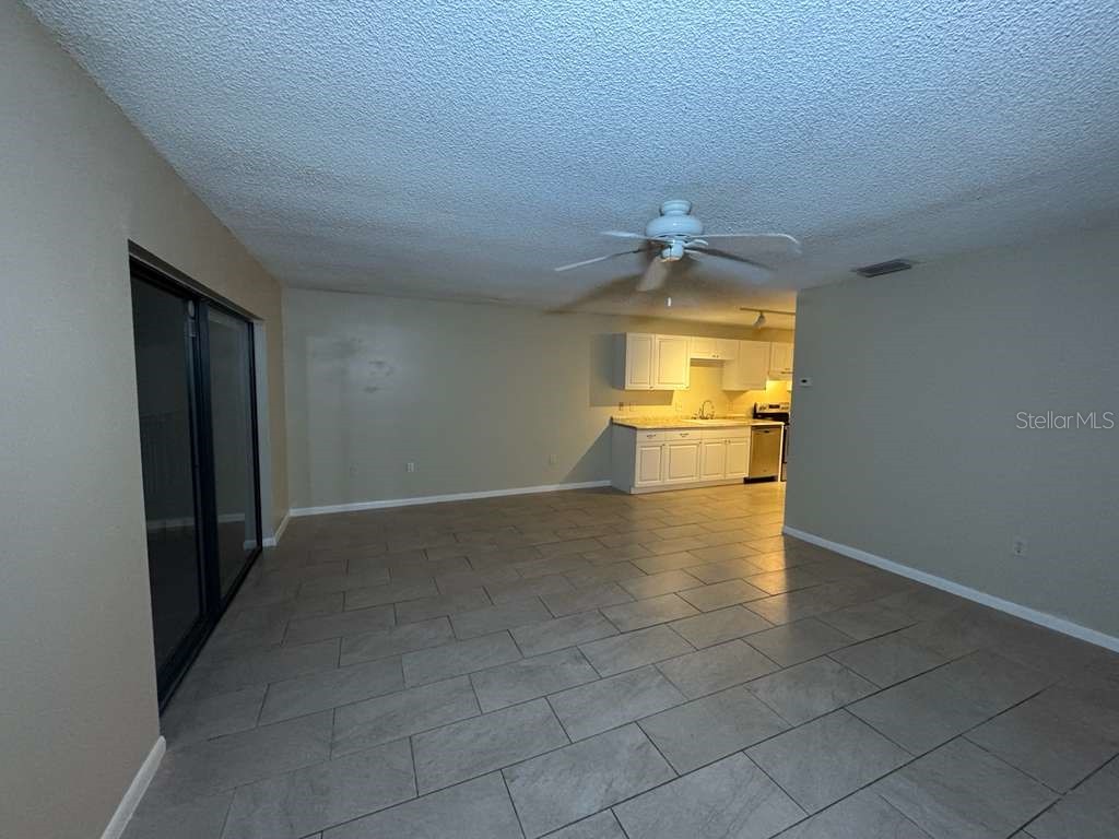 2050 Oleander Boulevard #10-206 Fort Pierce FL 34950 O6391985 image4