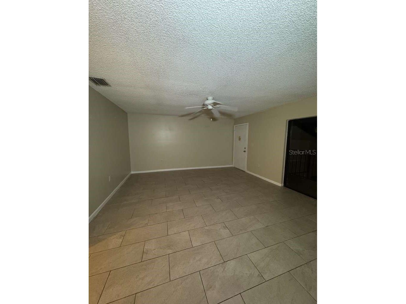 2050 Oleander Boulevard #10-206 Fort Pierce FL 34950 O6391985 image6