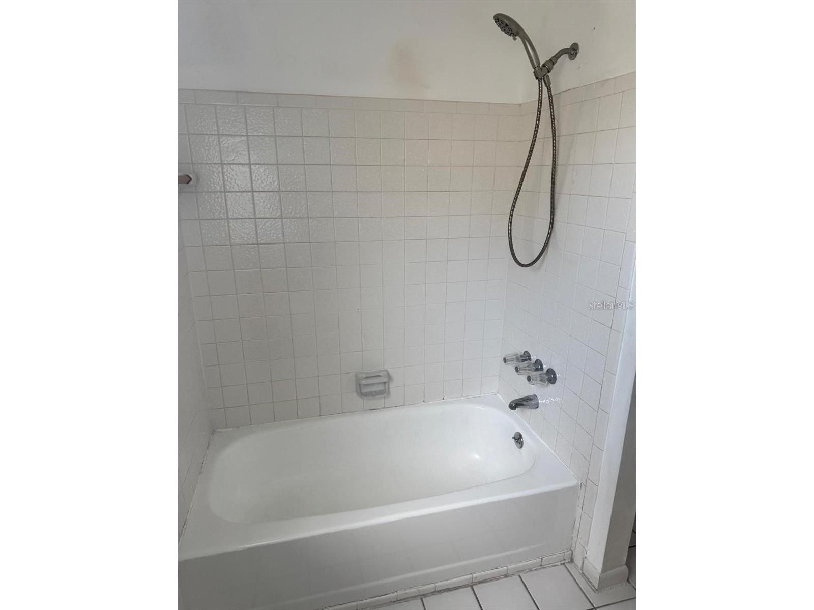 2050 Oleander Boulevard #5-202 10-106 10-203 Fort Pierce FL 34950 O6376704 image23