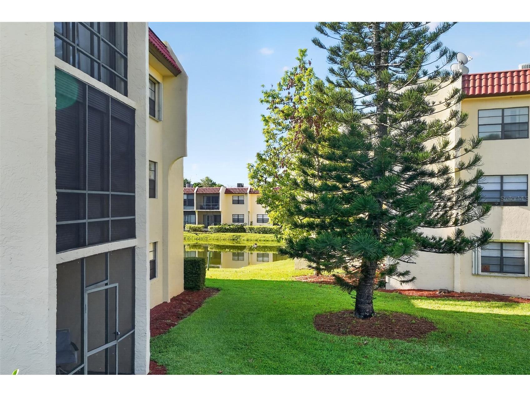 2050 Oleander Boulevard #6-105 Fort Pierce FL 34950 C7526344 image28