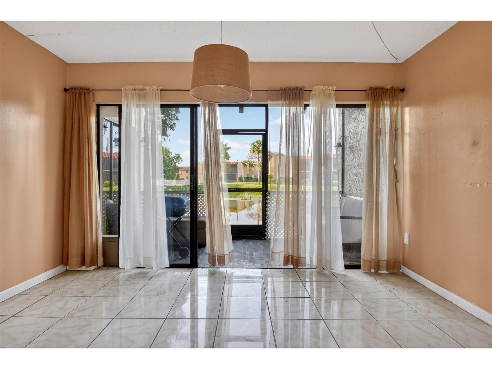 2050 Oleander Boulevard #6-105 Fort Pierce FL 34950 C7526344 image7