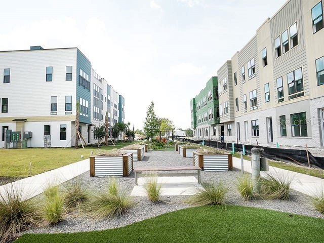 2050 Packing District Way Orlando FL 32804 O6189306 image1