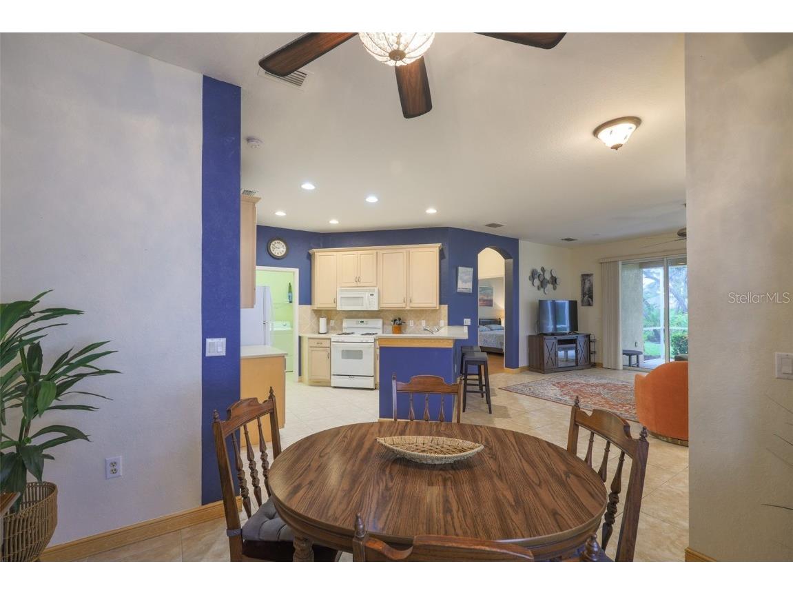 2050 Sifield Greens Way #19 Sun City Center FL 33573 TB8432172 image12