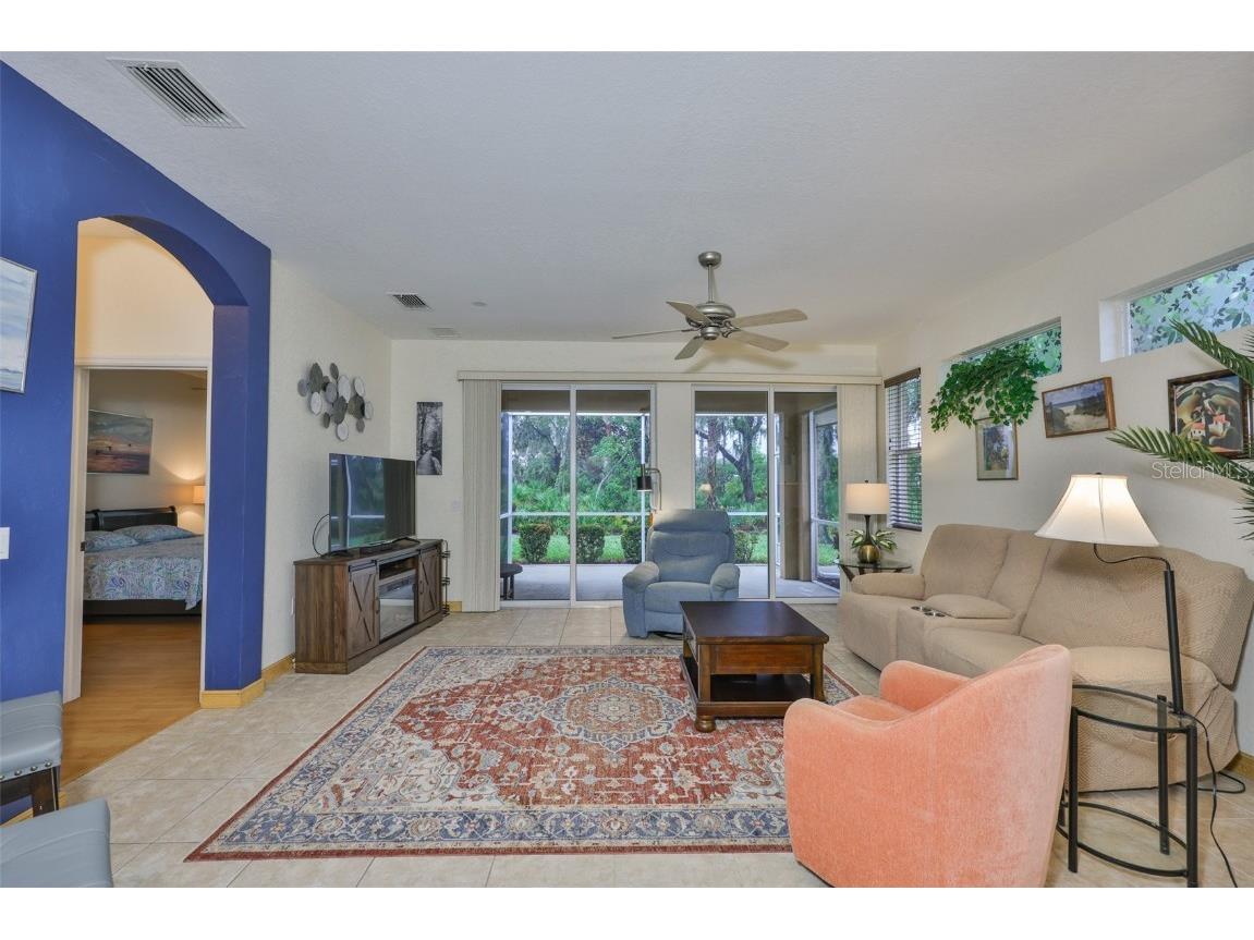 2050 Sifield Greens Way #19 Sun City Center FL 33573 TB8432172 image5