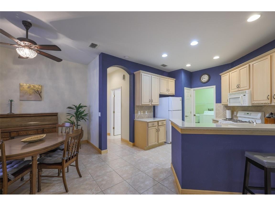 2050 Sifield Greens Way #19 Sun City Center FL 33573 TB8432172 image9