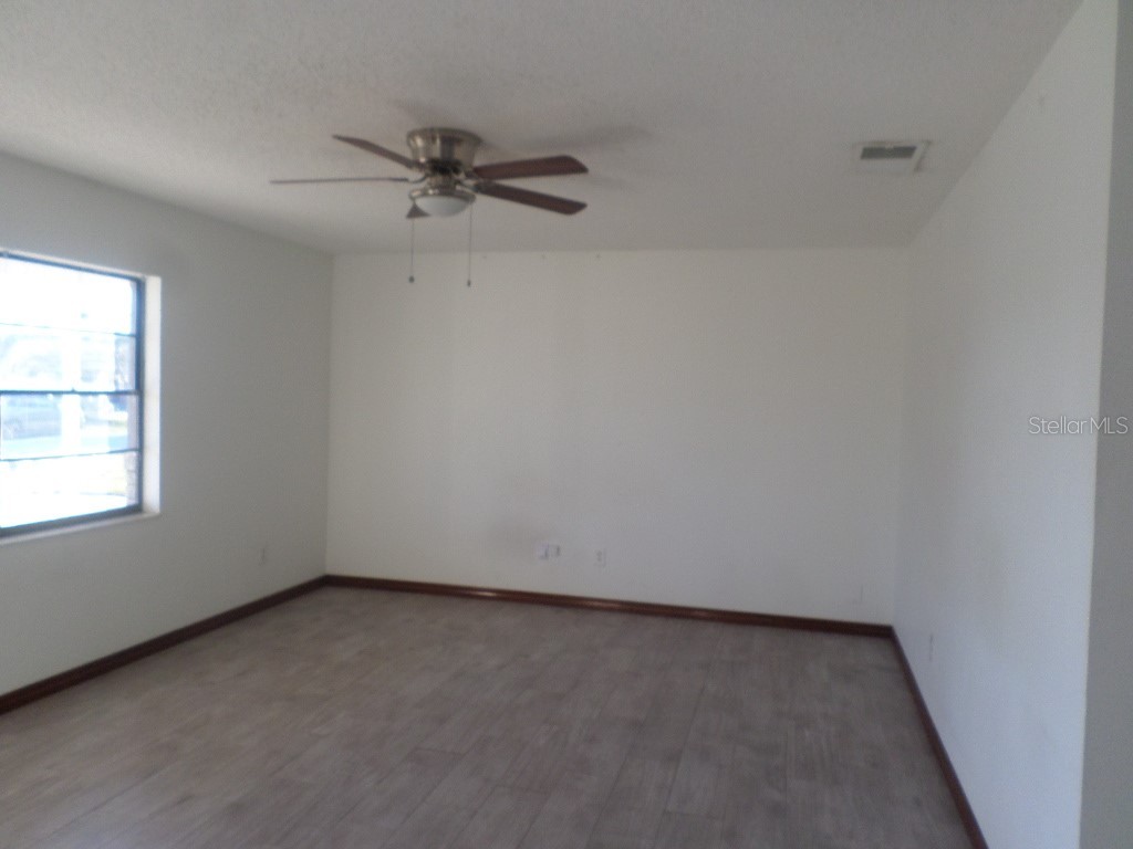 2050 Swanson Drive Deltona FL 32738 O6372384 image3