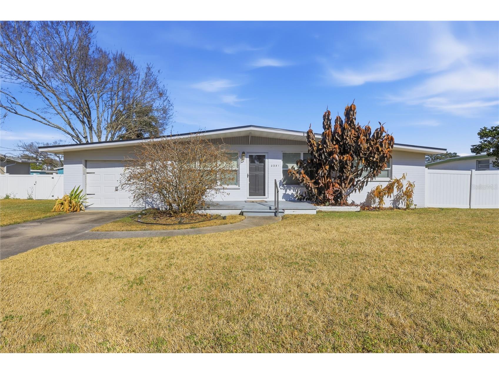 2051 Green Street South Daytona FL 32119 V4947440 image2