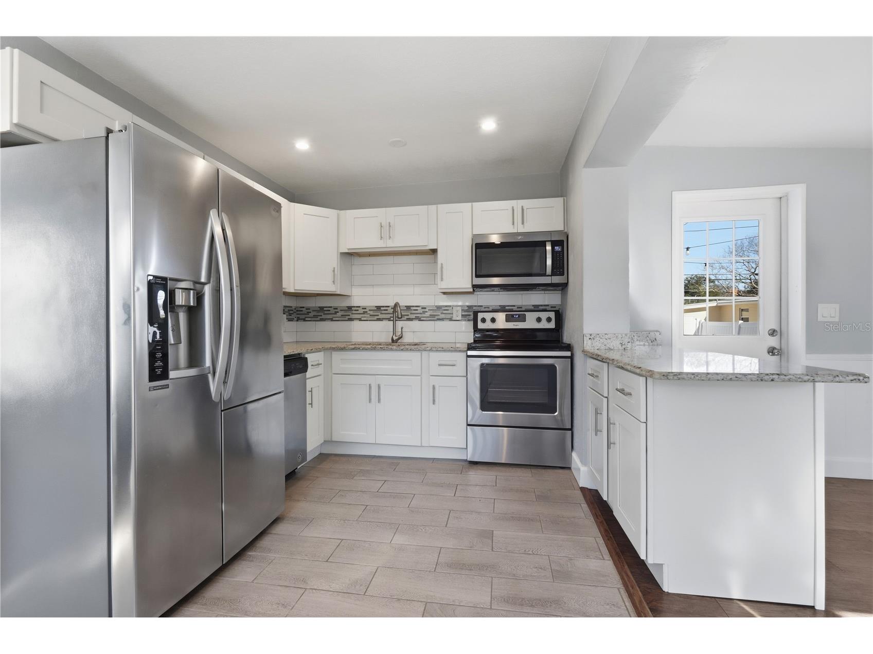 2051 Green Street South Daytona FL 32119 V4947440 image5