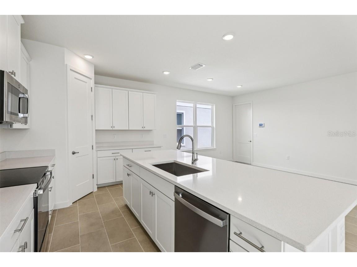 2051 Iorio Street Saint Cloud FL 34771 O6330056 image12