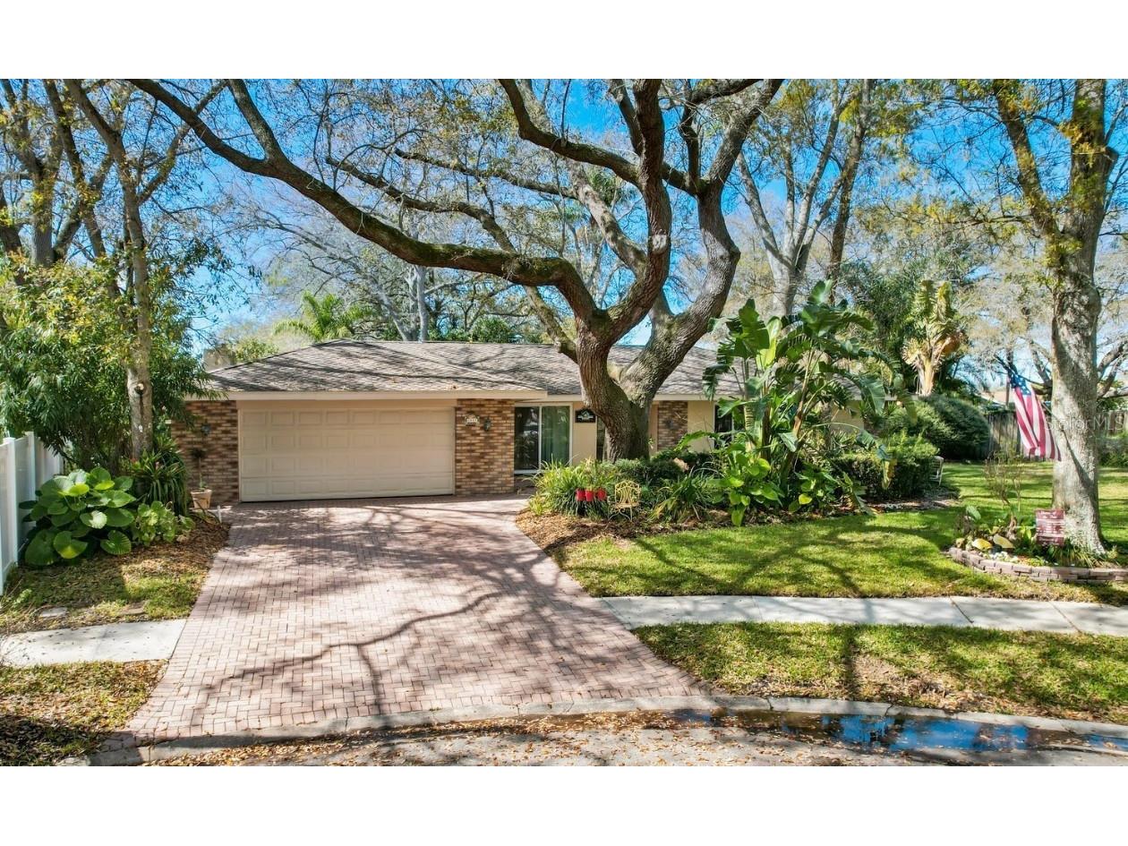 2051 Kingston Court Clearwater FL 33764 U8191632 image1