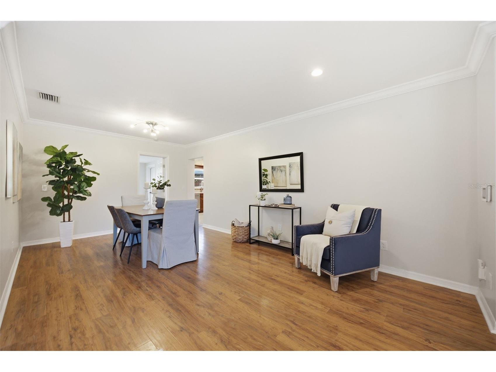 2051 Magnolia Drive Clearwater FL 33764 TB8529531 image11