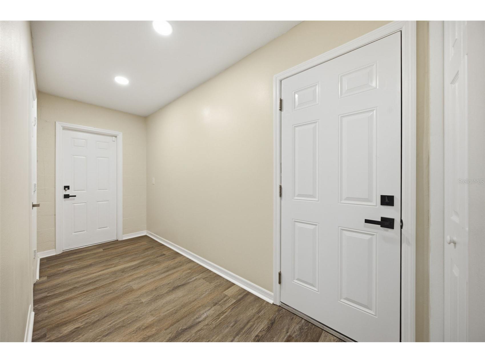 2051 Magnolia Drive Clearwater FL 33764 TB8529531 image19