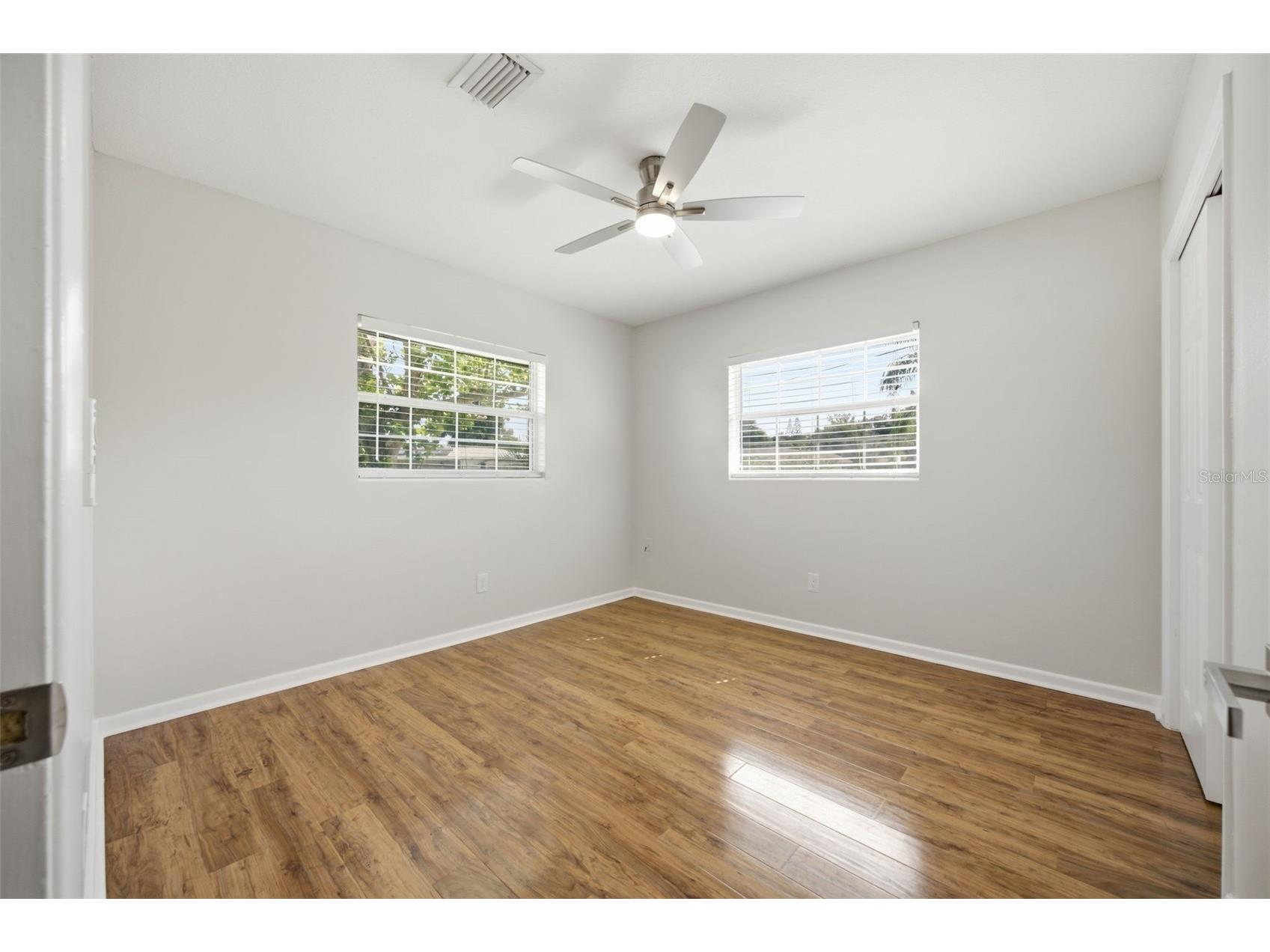 2051 Magnolia Drive Clearwater FL 33764 TB8529531 image20