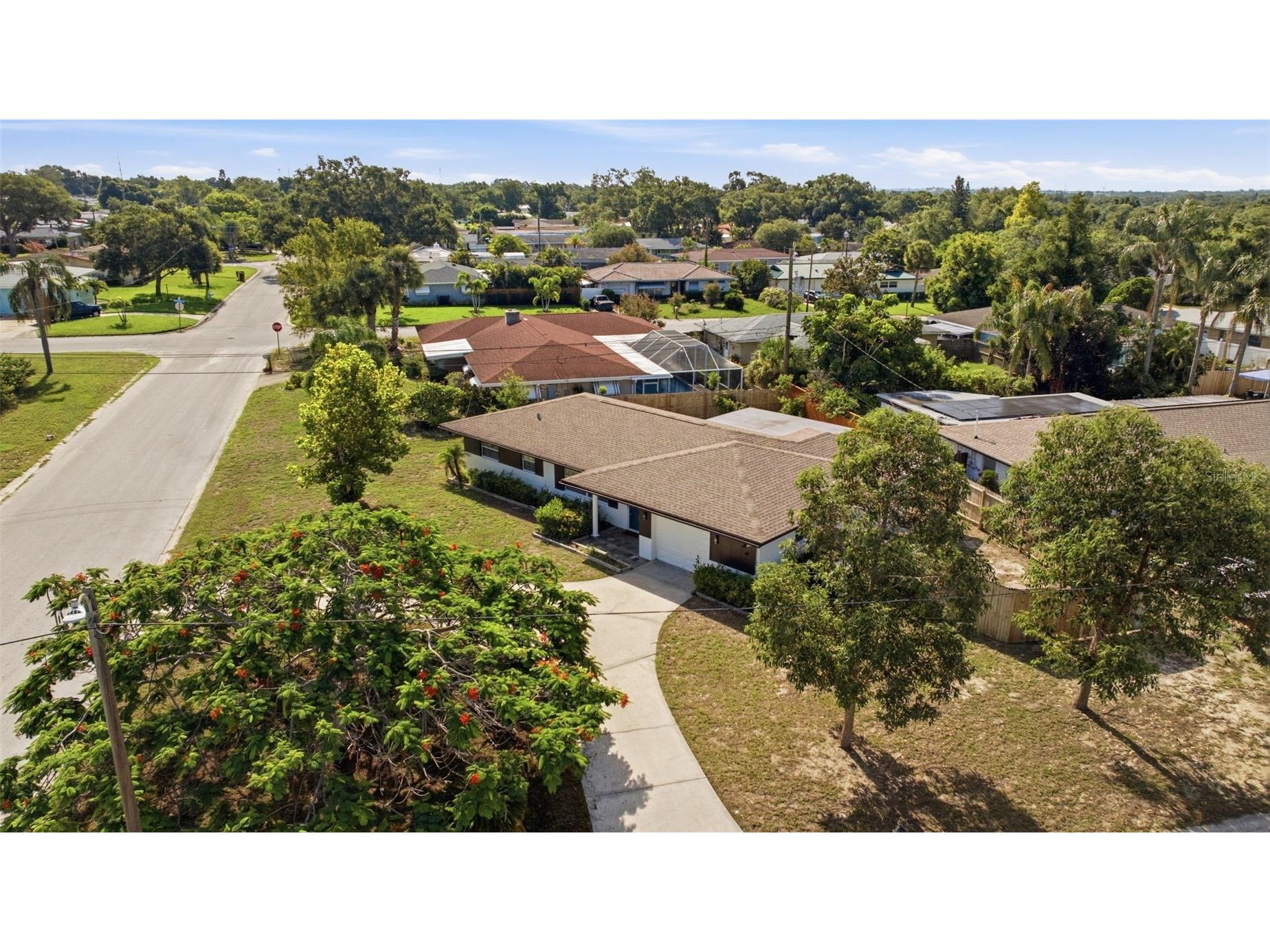 2051 Magnolia Drive Clearwater FL 33764 TB8529531 image45