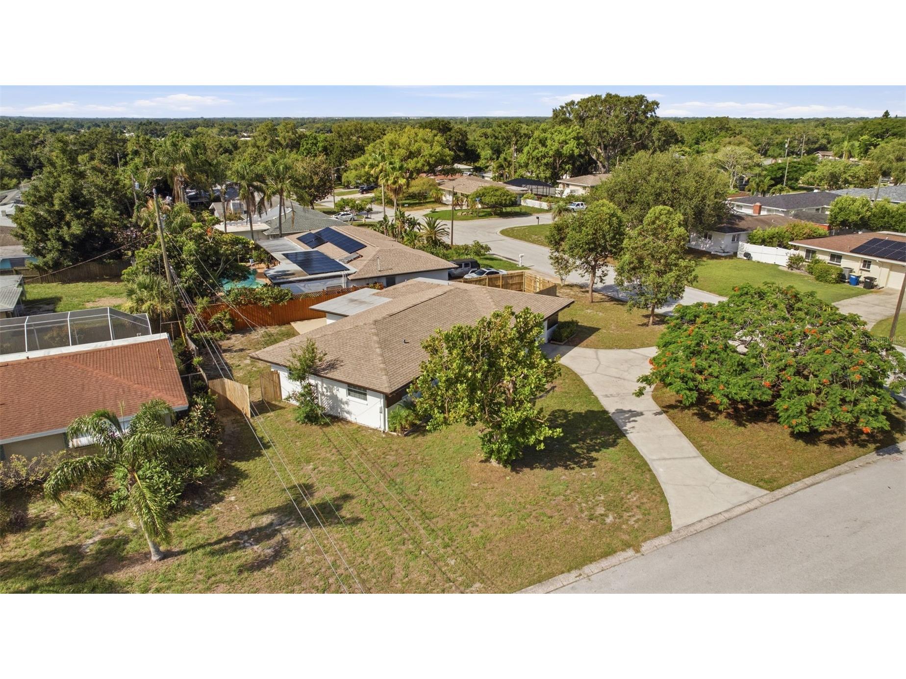 2051 Magnolia Drive Clearwater FL 33764 TB8529531 image50