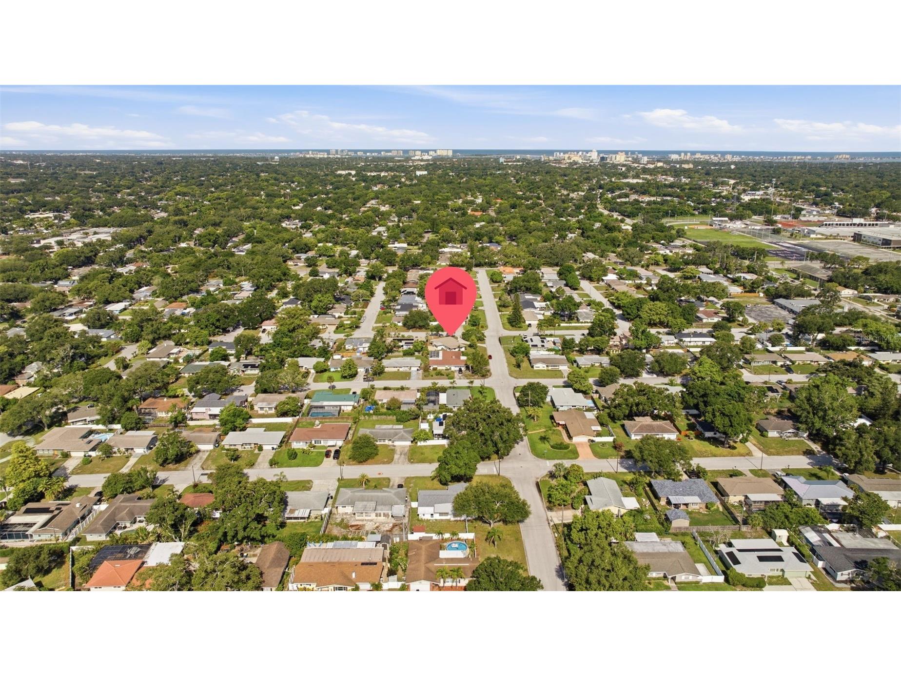 2051 Magnolia Drive Clearwater FL 33764 TB8529531 image56
