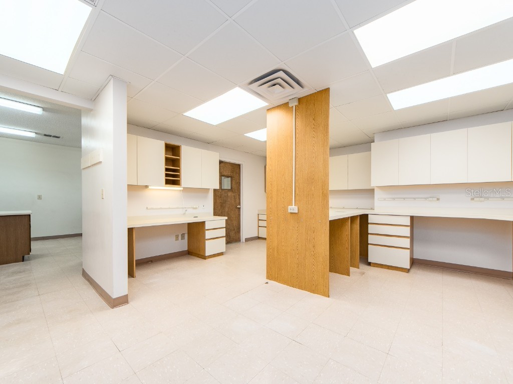 2051 Range Road Clearwater FL 33765 TB8439234 image29