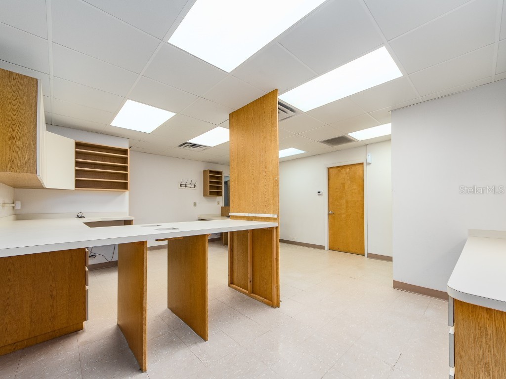 2051 Range Road Clearwater FL 33765 TB8439234 image31