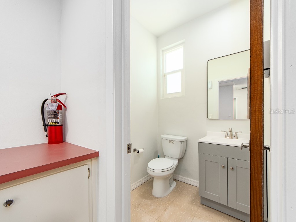 2051 Range Road Clearwater FL 33765 TB8439234 image35